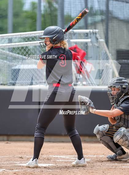Thumbnail 3 in Mid-Prairie vs Linn-Mar (Linn-Mar / Alburnett Tournament) photogallery.
