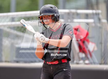 Thumbnail 1 in Mid-Prairie vs Linn-Mar (Linn-Mar / Alburnett Tournament) photogallery.