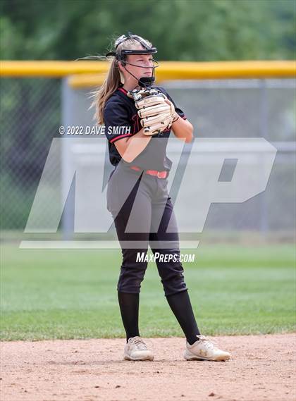 Thumbnail 2 in Mid-Prairie vs Linn-Mar (Linn-Mar / Alburnett Tournament) photogallery.