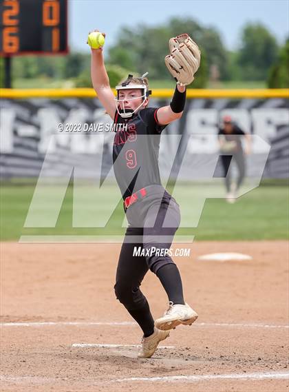 Thumbnail 2 in Mid-Prairie vs Linn-Mar (Linn-Mar / Alburnett Tournament) photogallery.
