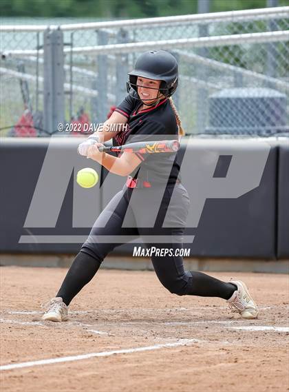 Thumbnail 3 in Mid-Prairie vs Linn-Mar (Linn-Mar / Alburnett Tournament) photogallery.