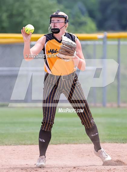 Thumbnail 2 in Mid-Prairie vs Linn-Mar (Linn-Mar / Alburnett Tournament) photogallery.