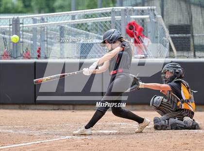 Thumbnail 1 in Mid-Prairie vs Linn-Mar (Linn-Mar / Alburnett Tournament) photogallery.