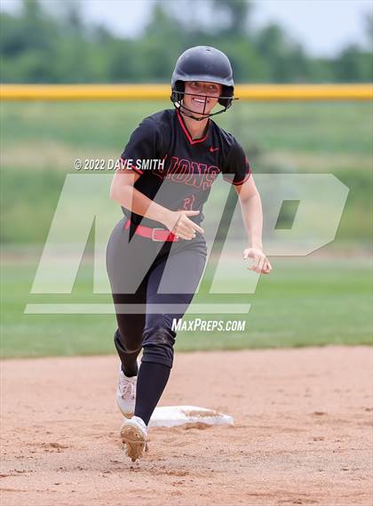 Thumbnail 1 in Mid-Prairie vs Linn-Mar (Linn-Mar / Alburnett Tournament) photogallery.