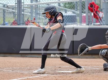 Thumbnail 1 in Mid-Prairie vs Linn-Mar (Linn-Mar / Alburnett Tournament) photogallery.