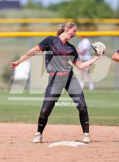 Thumbnail 3 in Mid-Prairie vs Linn-Mar (Linn-Mar / Alburnett Tournament) photogallery.