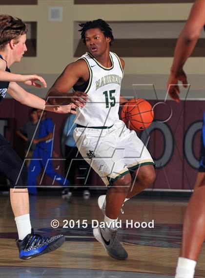 Thumbnail 3 in Moreau Catholic vs. Windward (MaxPreps Holiday Classic) photogallery.