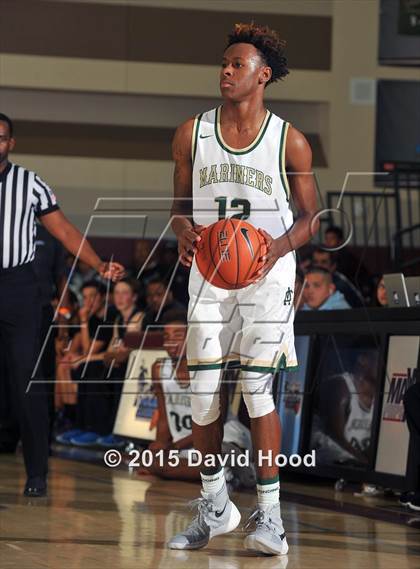 Thumbnail 1 in Moreau Catholic vs. Windward (MaxPreps Holiday Classic) photogallery.