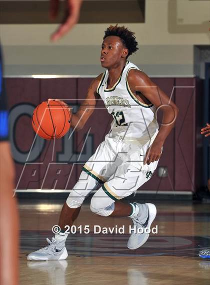 Thumbnail 2 in Moreau Catholic vs. Windward (MaxPreps Holiday Classic) photogallery.