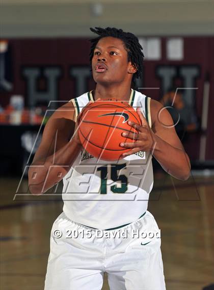 Thumbnail 1 in Moreau Catholic vs. Windward (MaxPreps Holiday Classic) photogallery.