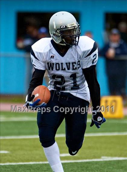 Thumbnail 3 in Eagle River vs Chugiak photogallery.
