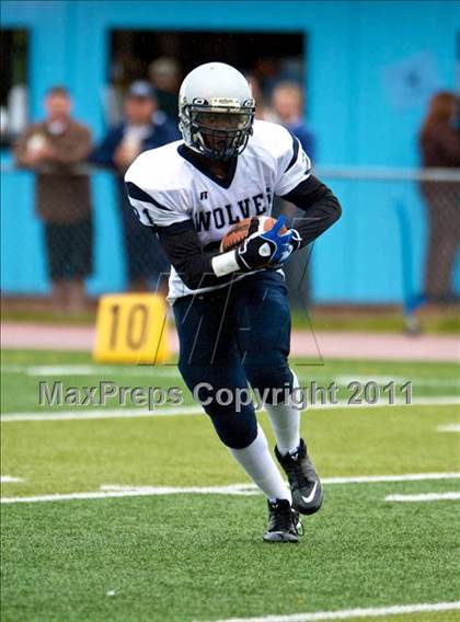 Thumbnail 2 in Eagle River vs Chugiak photogallery.