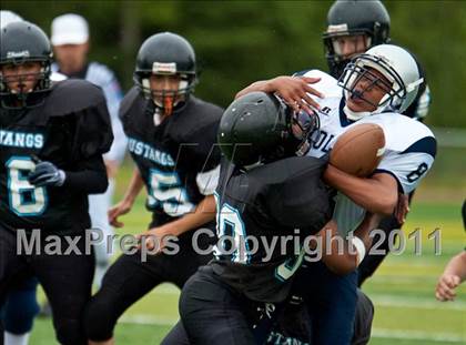 Thumbnail 2 in Eagle River vs Chugiak photogallery.