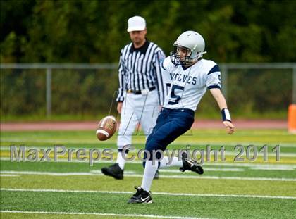 Thumbnail 3 in Eagle River vs Chugiak photogallery.