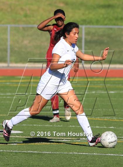 Thumbnail 3 in Duarte vs Concordia (CIF SS D6 Wildcard Playoff) photogallery.