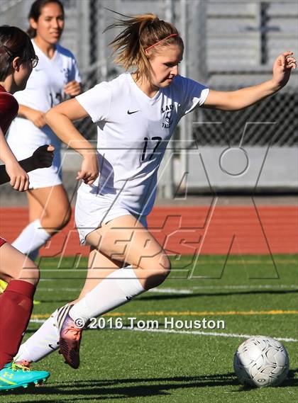 Thumbnail 2 in Duarte vs Concordia (CIF SS D6 Wildcard Playoff) photogallery.