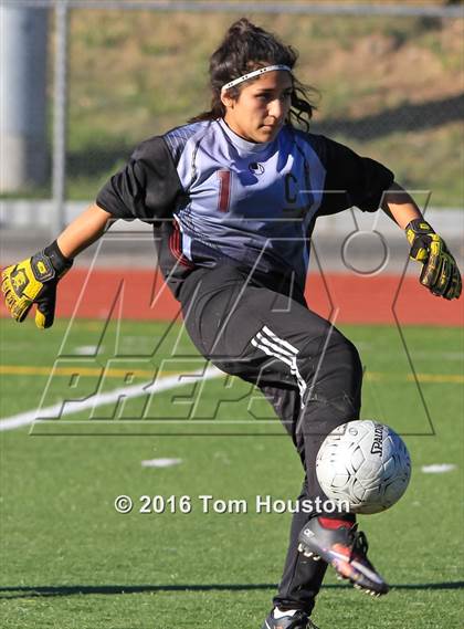Thumbnail 3 in Duarte vs Concordia (CIF SS D6 Wildcard Playoff) photogallery.