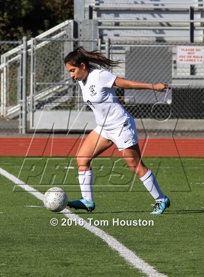 Thumbnail 3 in Duarte vs Concordia (CIF SS D6 Wildcard Playoff) photogallery.