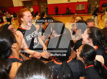 Thumbnail 3 in Beverly Hills vs Flintridge Prep (CIF SS Division 3A Finals) photogallery.