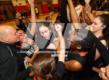 Thumbnail 1 in Beverly Hills vs Flintridge Prep (CIF SS Division 3A Finals) photogallery.
