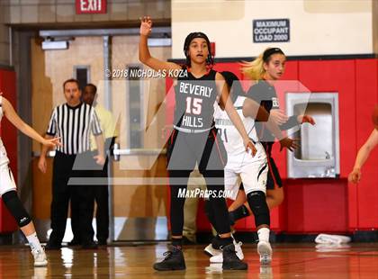 Thumbnail 2 in Beverly Hills vs Flintridge Prep (CIF SS Division 3A Finals) photogallery.