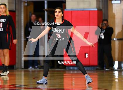 Thumbnail 3 in Beverly Hills vs Flintridge Prep (CIF SS Division 3A Finals) photogallery.