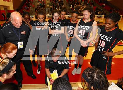 Thumbnail 3 in Beverly Hills vs Flintridge Prep (CIF SS Division 3A Finals) photogallery.