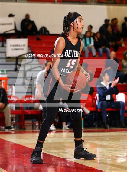 Thumbnail 2 in Beverly Hills vs Flintridge Prep (CIF SS Division 3A Finals) photogallery.