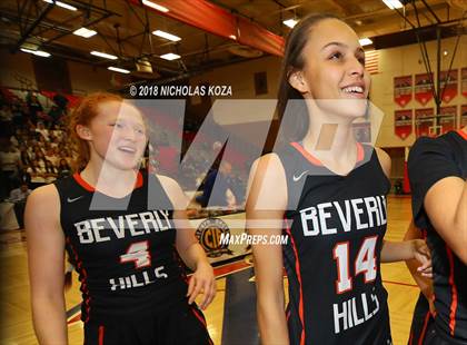 Thumbnail 3 in Beverly Hills vs Flintridge Prep (CIF SS Division 3A Finals) photogallery.