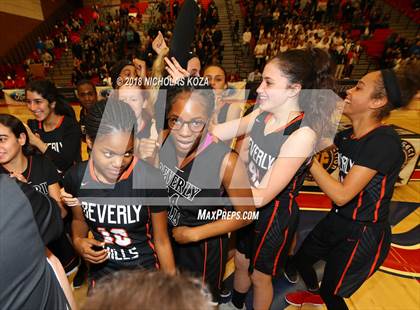 Thumbnail 2 in Beverly Hills vs Flintridge Prep (CIF SS Division 3A Finals) photogallery.