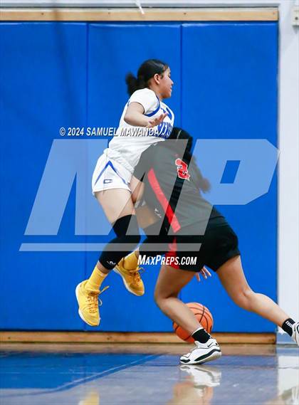 Thumbnail 1 in Harvard-Westlake vs Crenshaw (Riptide GBB Showcase) photogallery.