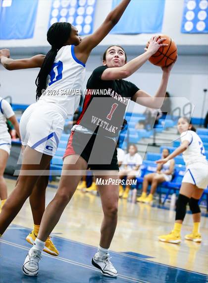 Thumbnail 3 in Harvard-Westlake vs Crenshaw (Riptide GBB Showcase) photogallery.