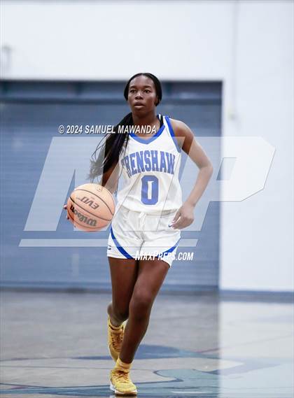 Thumbnail 2 in Harvard-Westlake vs Crenshaw (Riptide GBB Showcase) photogallery.