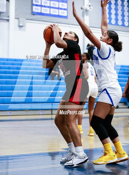 Thumbnail 3 in Harvard-Westlake vs Crenshaw (Riptide GBB Showcase) photogallery.