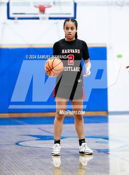 Thumbnail 3 in Harvard-Westlake vs Crenshaw (Riptide GBB Showcase) photogallery.