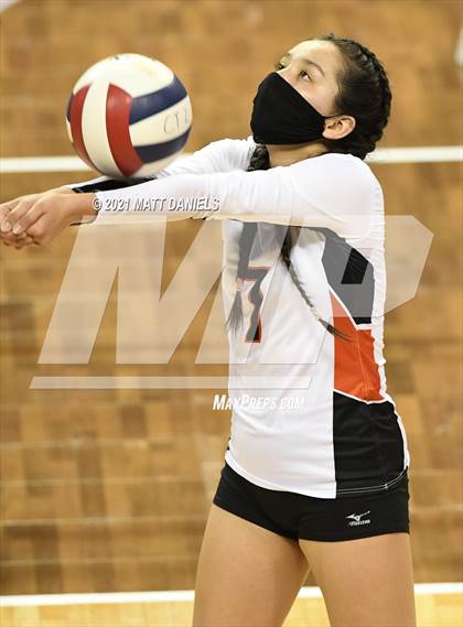 Thumbnail 2 in Montezuma-Cortez vs. Sterling (CHSAA 3A Semifinal) photogallery.