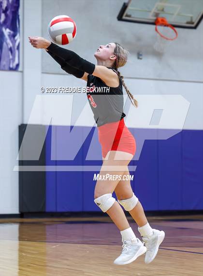 Thumbnail 3 in Chisum vs. Pottsboro (UIL 3A Volleyball Bi-District) photogallery.