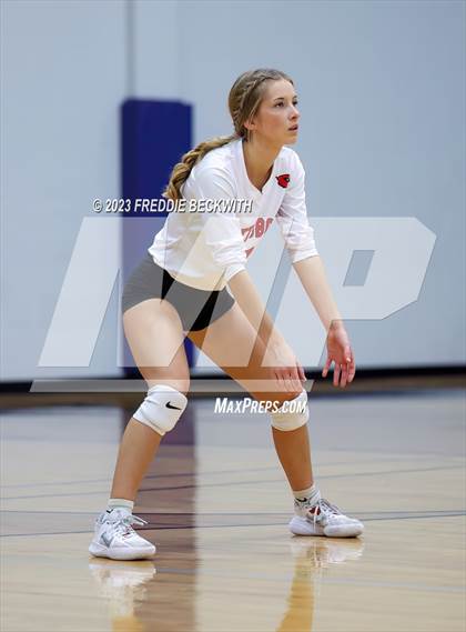 Thumbnail 3 in Chisum vs. Pottsboro (UIL 3A Volleyball Bi-District) photogallery.