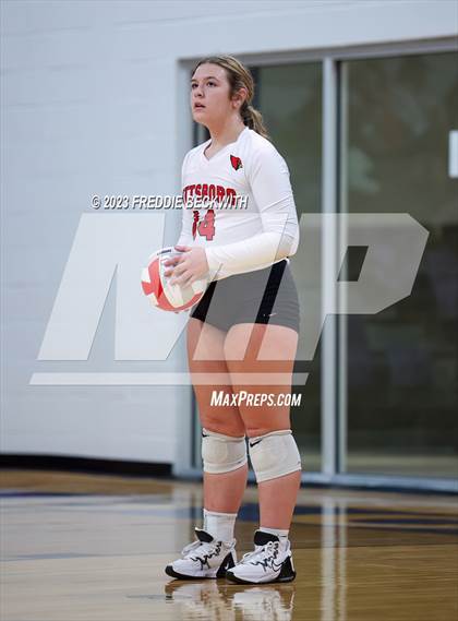 Thumbnail 2 in Chisum vs. Pottsboro (UIL 3A Volleyball Bi-District) photogallery.