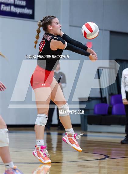 Thumbnail 3 in Chisum vs. Pottsboro (UIL 3A Volleyball Bi-District) photogallery.