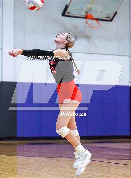 Thumbnail 1 in Chisum vs. Pottsboro (UIL 3A Volleyball Bi-District) photogallery.