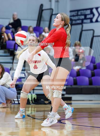 Thumbnail 2 in Chisum vs. Pottsboro (UIL 3A Volleyball Bi-District) photogallery.