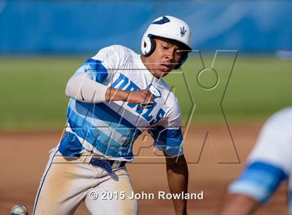 Thumbnail 2 in Gurnee Warren v. Fremd (IHSA 4A Regional Semifinal) photogallery.