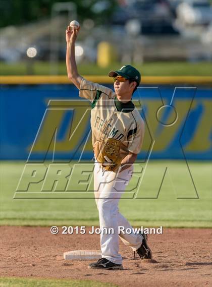 Thumbnail 3 in Gurnee Warren v. Fremd (IHSA 4A Regional Semifinal) photogallery.