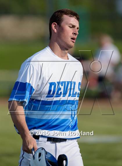 Thumbnail 2 in Gurnee Warren v. Fremd (IHSA 4A Regional Semifinal) photogallery.