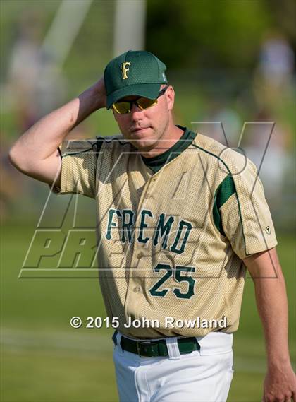 Thumbnail 3 in Gurnee Warren v. Fremd (IHSA 4A Regional Semifinal) photogallery.