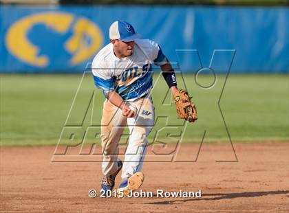 Thumbnail 2 in Gurnee Warren v. Fremd (IHSA 4A Regional Semifinal) photogallery.