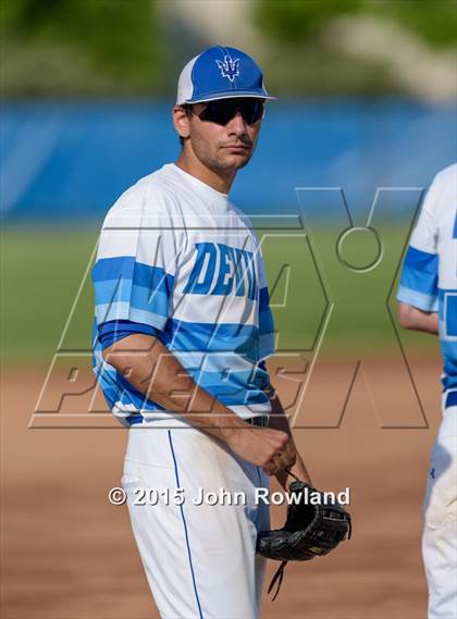 Thumbnail 1 in Gurnee Warren v. Fremd (IHSA 4A Regional Semifinal) photogallery.