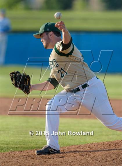 Thumbnail 1 in Gurnee Warren v. Fremd (IHSA 4A Regional Semifinal) photogallery.