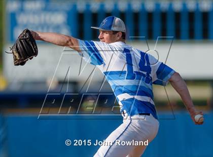 Thumbnail 2 in Gurnee Warren v. Fremd (IHSA 4A Regional Semifinal) photogallery.